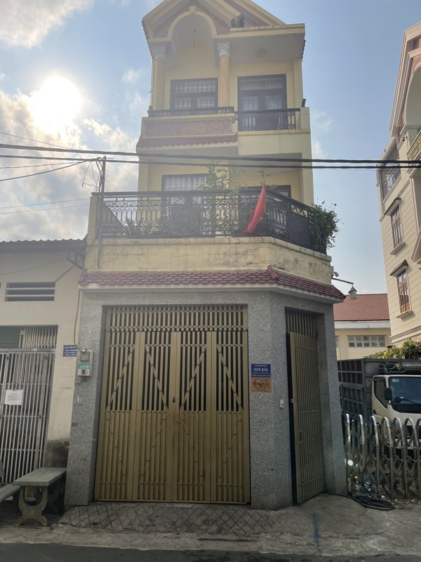 Hình ảnh công ty Sơn Báu